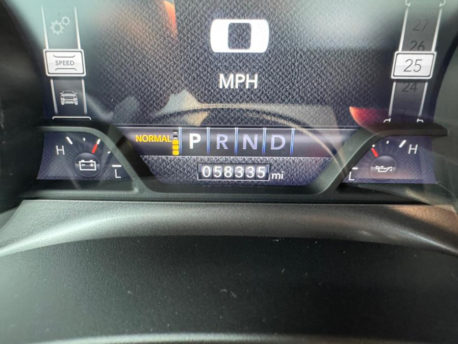 2020 Ram 1500 Limited 4x4 Crew Cab 5''7" Box, available for sale in Linden, New Jersey | Champion Used Auto Sales. Linden, New Jersey 2020 Ram 1500 Limited 4x4 Crew Cab 5''7" Box, available for sale in Linden, New Jersey | Champion Used Auto Sales. Linden, New Jersey
