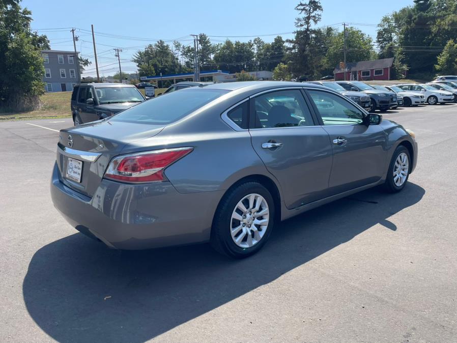 2015 Nissan Altima 4dr Sdn I4 2.5 S, available for sale in North Branford, Connecticut | CarHavn. North Branford, Connecticut 2015 Nissan Altima 4dr Sdn I4 2.5 S, available for sale in North Branford, Connecticut | CarHavn. North Branford, Connecticut