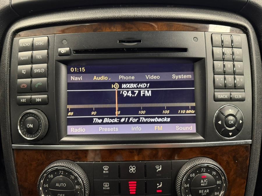 2011 Mercedes-Benz R-Class 4MATIC 4dr R350, available for sale in Elizabeth, New Jersey | M Auto Group. Elizabeth, New Jersey 2011 Mercedes-Benz R-Class 4MATIC 4dr R350, available for sale in Elizabeth, New Jersey | M Auto Group. Elizabeth, New Jersey