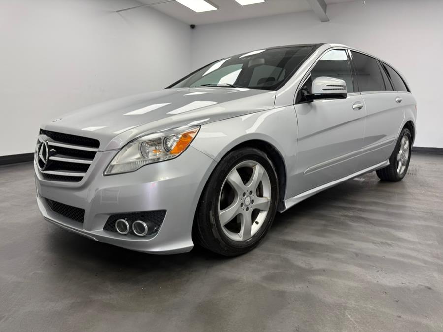2011 Mercedes-Benz R-Class 4MATIC 4dr R350, available for sale in Elizabeth, New Jersey | M Auto Group. Elizabeth, New Jersey 2011 Mercedes-Benz R-Class 4MATIC 4dr R350, available for sale in Elizabeth, New Jersey | M Auto Group. Elizabeth, New Jersey