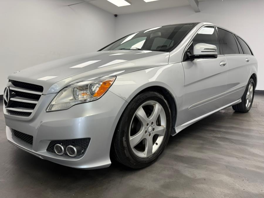 2011 Mercedes-Benz R-Class 4MATIC 4dr R350, available for sale in Elizabeth, New Jersey | M Auto Group. Elizabeth, New Jersey 2011 Mercedes-Benz R-Class 4MATIC 4dr R350, available for sale in Elizabeth, New Jersey | M Auto Group. Elizabeth, New Jersey