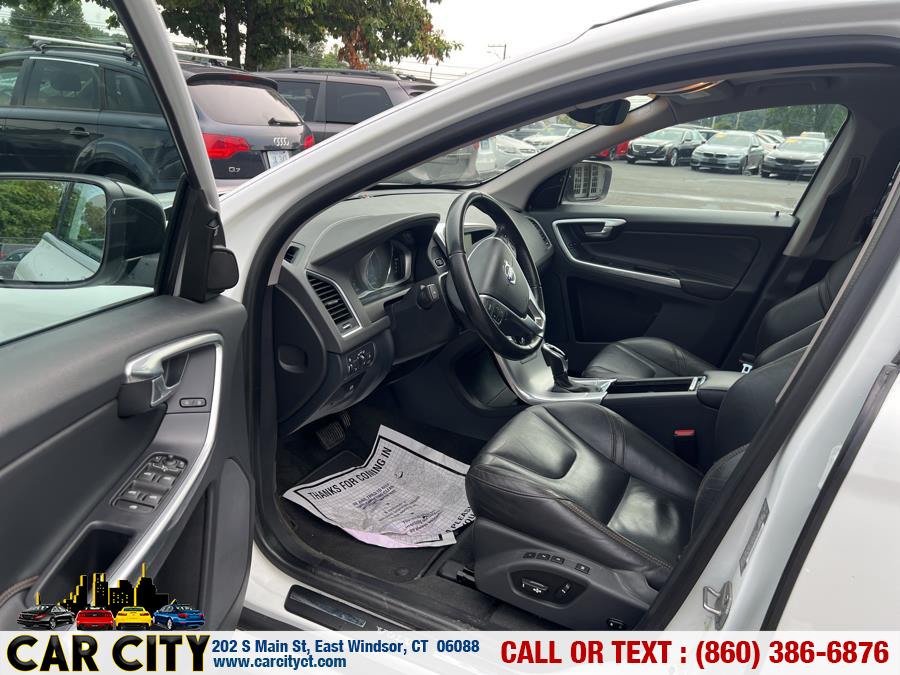 2017 Volvo XC60 T5 AWD Dynamic, available for sale in East Windsor, Connecticut | Car City LLC. East Windsor, Connecticut 2017 Volvo XC60 T5 AWD Dynamic, available for sale in East Windsor, Connecticut | Car City LLC. East Windsor, Connecticut