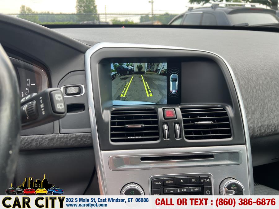 2017 Volvo XC60 T5 AWD Dynamic, available for sale in East Windsor, Connecticut | Car City LLC. East Windsor, Connecticut 2017 Volvo XC60 T5 AWD Dynamic, available for sale in East Windsor, Connecticut | Car City LLC. East Windsor, Connecticut