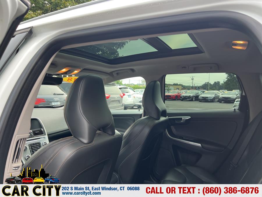 2017 Volvo XC60 T5 AWD Dynamic, available for sale in East Windsor, Connecticut | Car City LLC. East Windsor, Connecticut 2017 Volvo XC60 T5 AWD Dynamic, available for sale in East Windsor, Connecticut | Car City LLC. East Windsor, Connecticut
