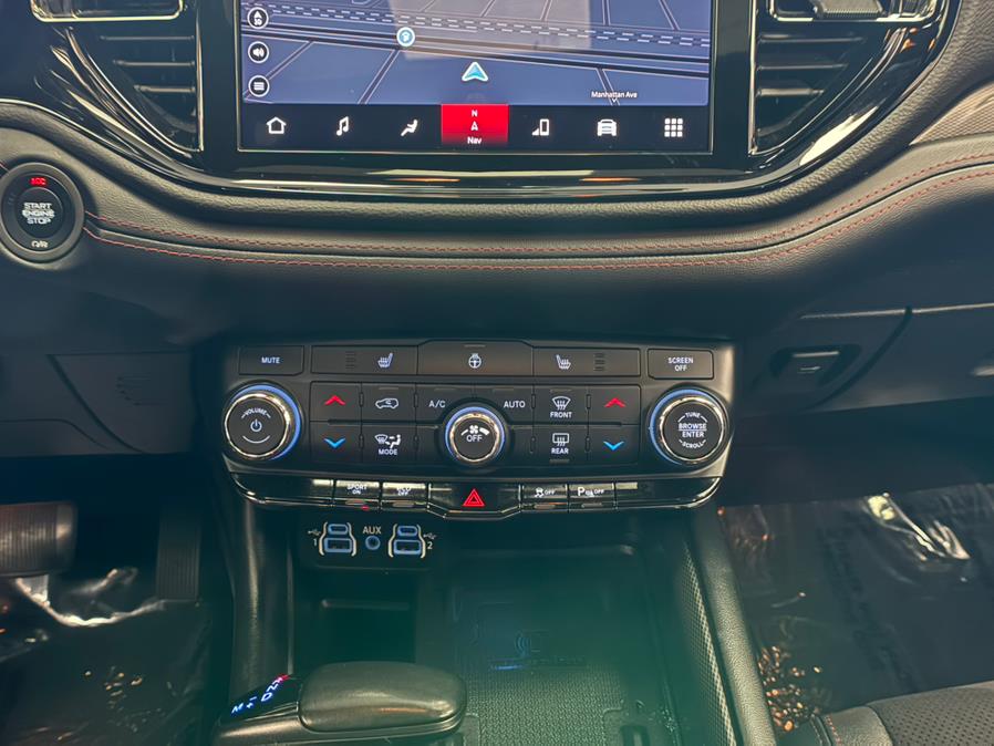 2022 Dodge Durango R/T AWD, available for sale in Massapequa Park, New York | Power Motors East. Massapequa Park, New York 2022 Dodge Durango R/T AWD, available for sale in Massapequa Park, New York | Power Motors East. Massapequa Park, New York