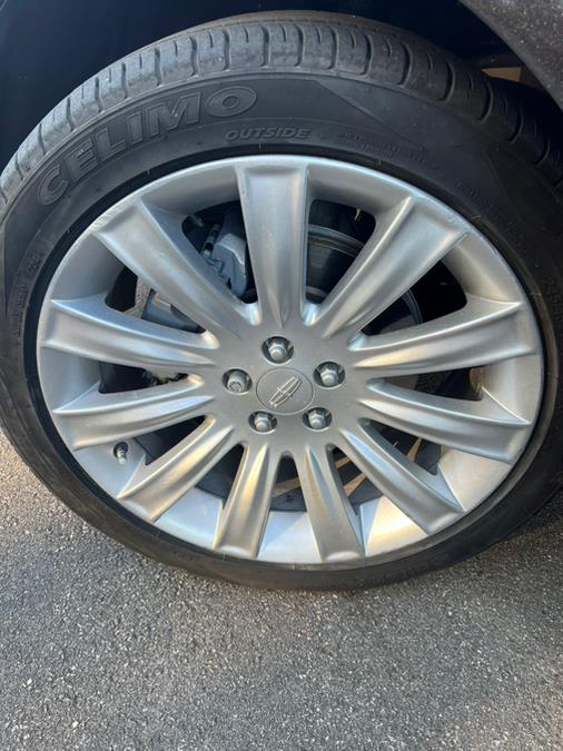 2011 Lincoln MKS 4dr Sdn 3.5L AWD w/EcoBoost, available for sale in Swansea, Massachusetts | Gas On The Run. Swansea, Massachusetts 2011 Lincoln MKS 4dr Sdn 3.5L AWD w/EcoBoost, available for sale in Swansea, Massachusetts | Gas On The Run. Swansea, Massachusetts