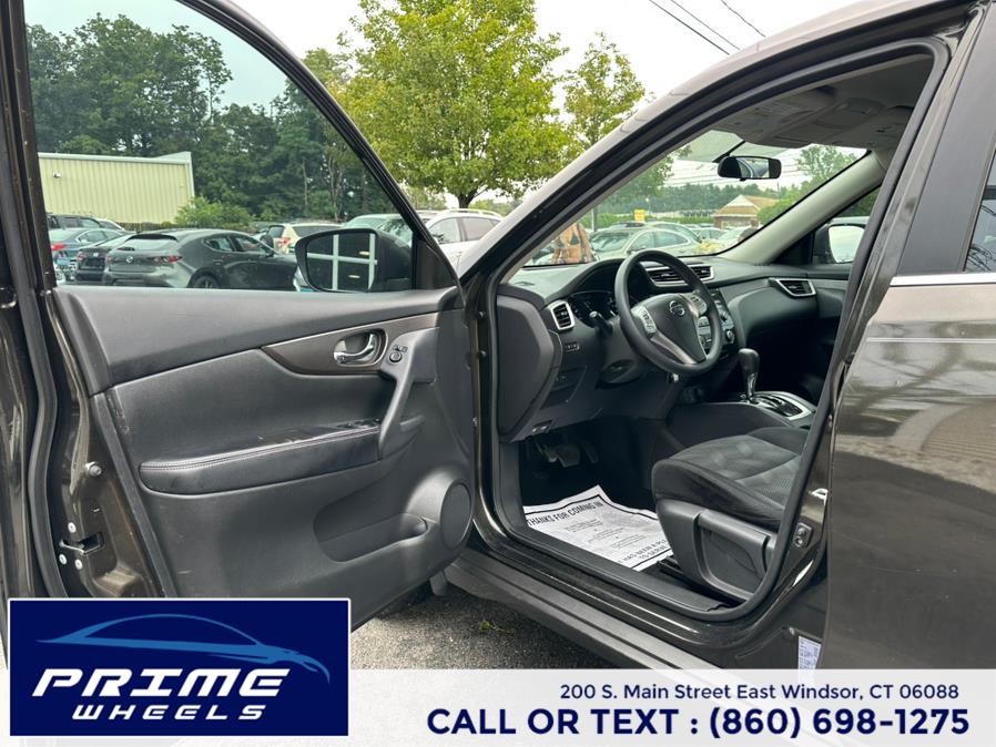 2014 Nissan Rogue FWD 4dr SV, available for sale in East Windsor, Connecticut | Prime Wheels. East Windsor, Connecticut 2014 Nissan Rogue FWD 4dr SV, available for sale in East Windsor, Connecticut | Prime Wheels. East Windsor, Connecticut