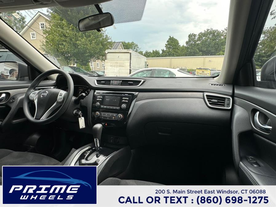 2014 Nissan Rogue FWD 4dr SV, available for sale in East Windsor, Connecticut | Prime Wheels. East Windsor, Connecticut 2014 Nissan Rogue FWD 4dr SV, available for sale in East Windsor, Connecticut | Prime Wheels. East Windsor, Connecticut