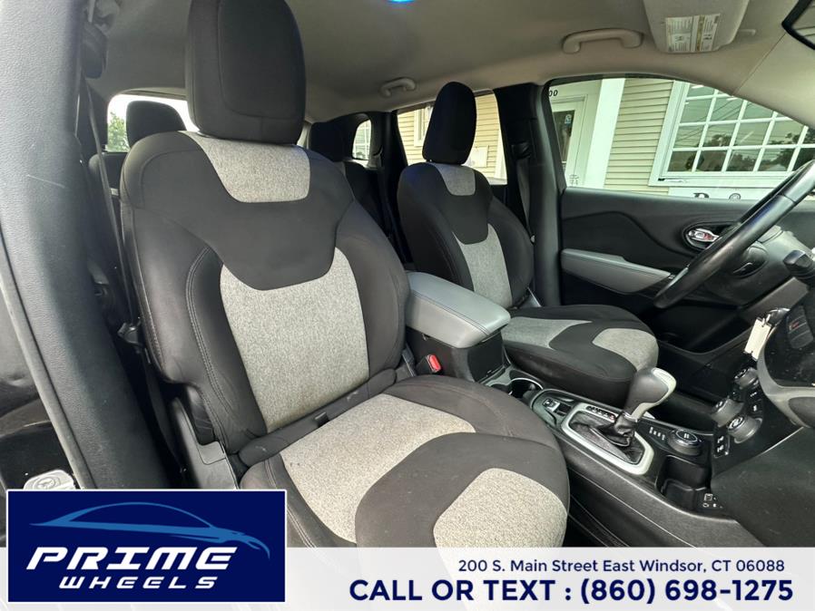2014 Jeep Cherokee 4WD 4dr Latitude, available for sale in East Windsor, Connecticut | Prime Wheels. East Windsor, Connecticut 2014 Jeep Cherokee 4WD 4dr Latitude, available for sale in East Windsor, Connecticut | Prime Wheels. East Windsor, Connecticut