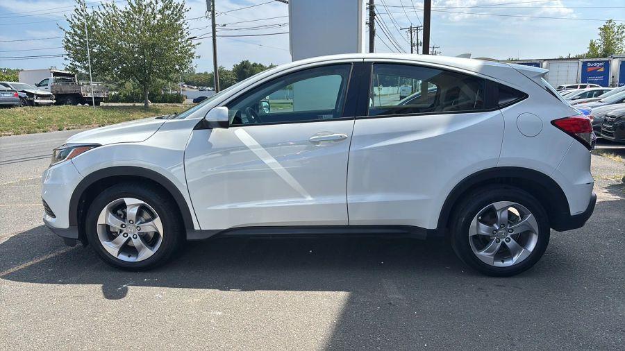 2022 Honda Hr-v LX Sport Utility 4D, available for sale in NEW BRITAIN, Connecticut | Prestige Auto Superstore. NEW BRITAIN, Connecticut 2022 Honda Hr-v LX Sport Utility 4D, available for sale in NEW BRITAIN, Connecticut | Prestige Auto Superstore. NEW BRITAIN, Connecticut