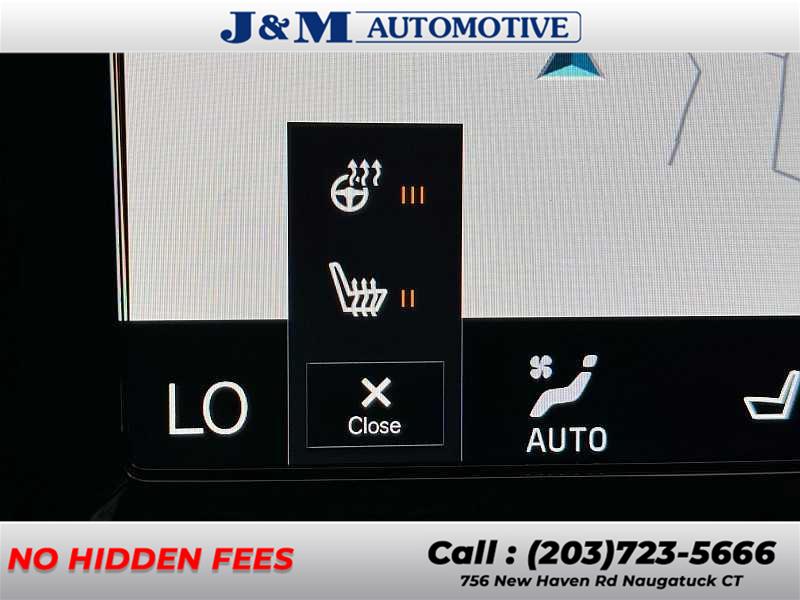 2022 Volvo Xc40 Momentum, available for sale in Naugatuck, Connecticut | J&M Automotive Sls&Svc LLC. Naugatuck, Connecticut 2022 Volvo Xc40 Momentum, available for sale in Naugatuck, Connecticut | J&M Automotive Sls&Svc LLC. Naugatuck, Connecticut