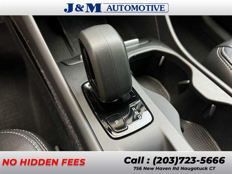 2022 Volvo Xc40 Momentum, available for sale in Naugatuck, Connecticut | J&M Automotive Sls&Svc LLC. Naugatuck, Connecticut 2022 Volvo Xc40 Momentum, available for sale in Naugatuck, Connecticut | J&M Automotive Sls&Svc LLC. Naugatuck, Connecticut