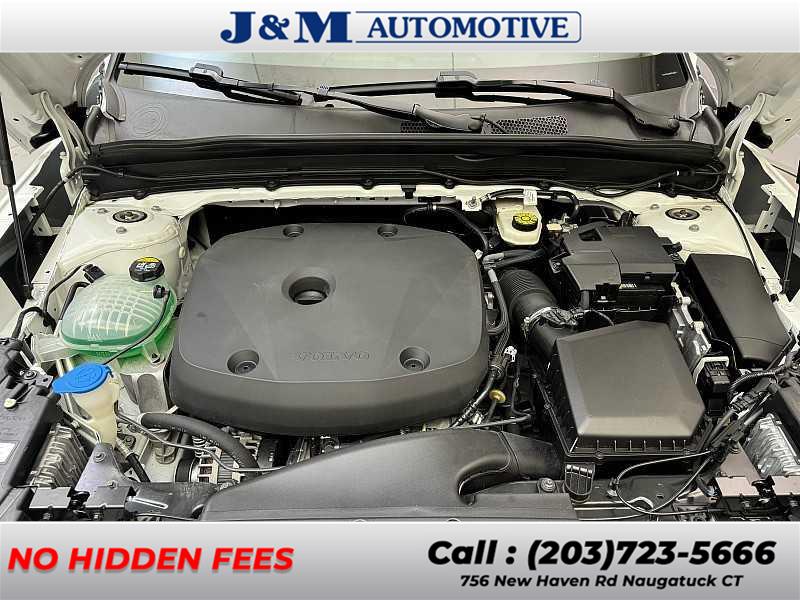 2022 Volvo Xc40 Momentum, available for sale in Naugatuck, Connecticut | J&M Automotive Sls&Svc LLC. Naugatuck, Connecticut 2022 Volvo Xc40 Momentum, available for sale in Naugatuck, Connecticut | J&M Automotive Sls&Svc LLC. Naugatuck, Connecticut