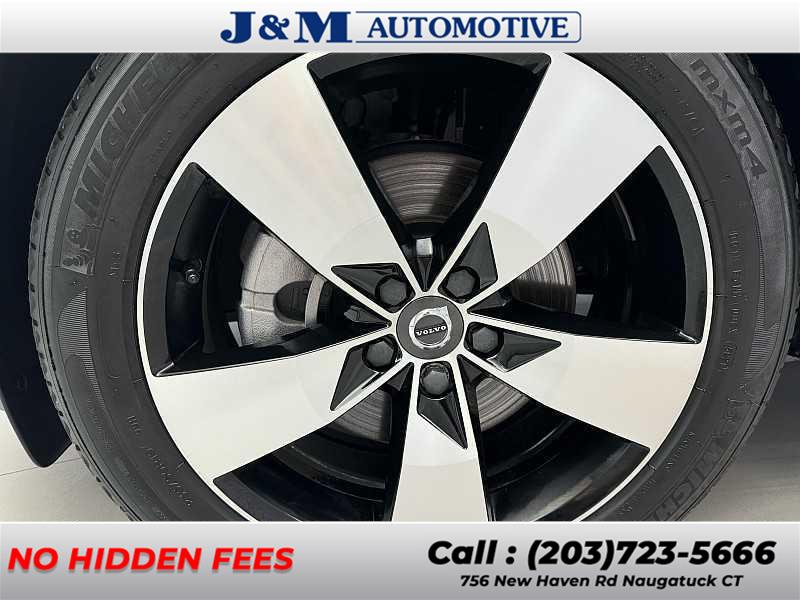 2022 Volvo Xc40 Momentum, available for sale in Naugatuck, Connecticut | J&M Automotive Sls&Svc LLC. Naugatuck, Connecticut 2022 Volvo Xc40 Momentum, available for sale in Naugatuck, Connecticut | J&M Automotive Sls&Svc LLC. Naugatuck, Connecticut