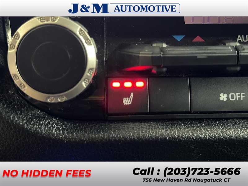 2022 Toyota Tundra SR5, available for sale in Naugatuck, Connecticut | J&M Automotive Sls&Svc LLC. Naugatuck, Connecticut 2022 Toyota Tundra SR5, available for sale in Naugatuck, Connecticut | J&M Automotive Sls&Svc LLC. Naugatuck, Connecticut