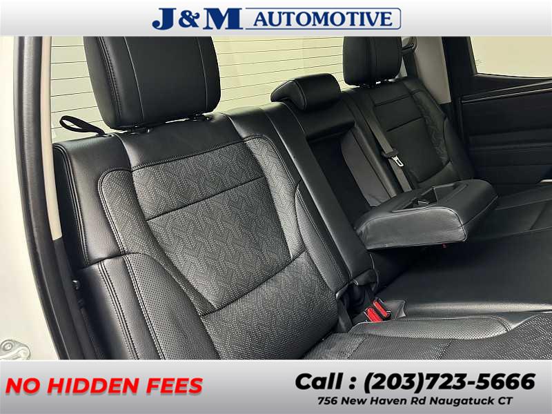 2022 Toyota Tundra SR5, available for sale in Naugatuck, Connecticut | J&M Automotive Sls&Svc LLC. Naugatuck, Connecticut 2022 Toyota Tundra SR5, available for sale in Naugatuck, Connecticut | J&M Automotive Sls&Svc LLC. Naugatuck, Connecticut
