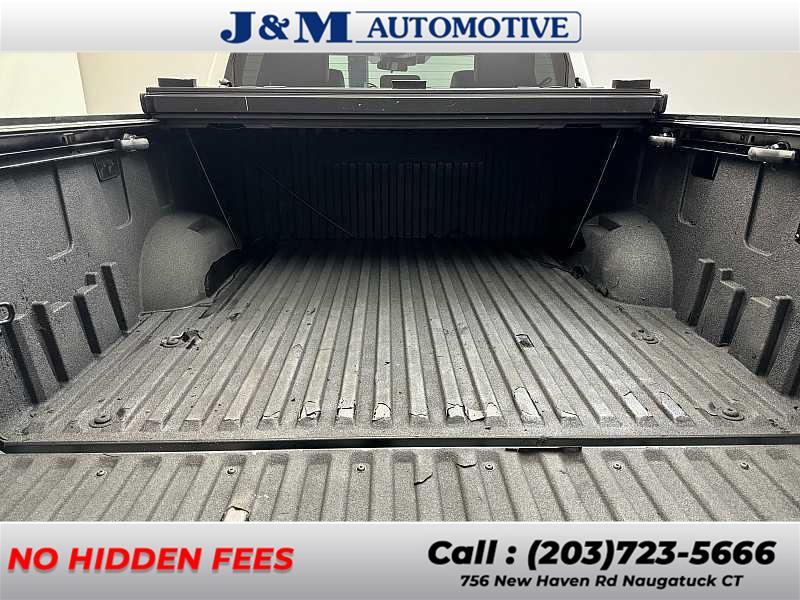 2022 Toyota Tundra SR5, available for sale in Naugatuck, Connecticut | J&M Automotive Sls&Svc LLC. Naugatuck, Connecticut 2022 Toyota Tundra SR5, available for sale in Naugatuck, Connecticut | J&M Automotive Sls&Svc LLC. Naugatuck, Connecticut