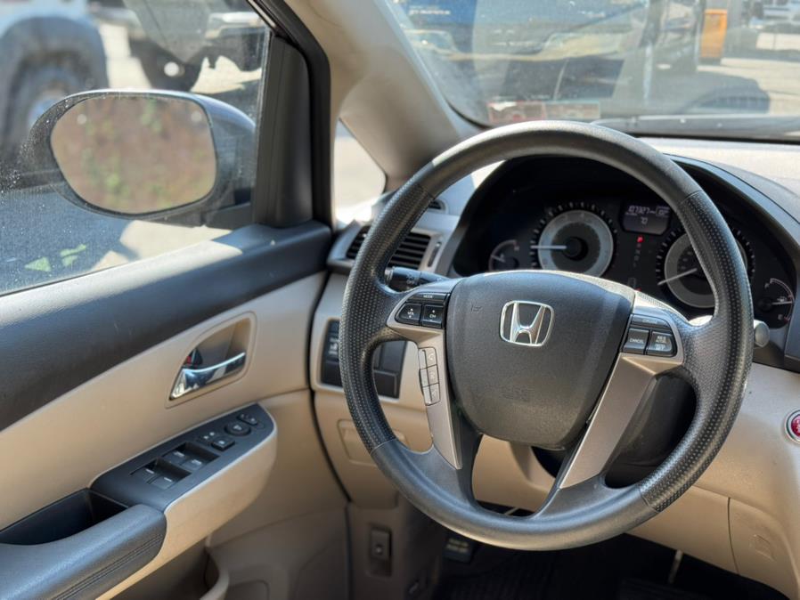 2016 Honda Odyssey 5dr SE, available for sale in Irvington, New Jersey | RT 603 Auto Mall. Irvington, New Jersey 2016 Honda Odyssey 5dr SE, available for sale in Irvington, New Jersey | RT 603 Auto Mall. Irvington, New Jersey