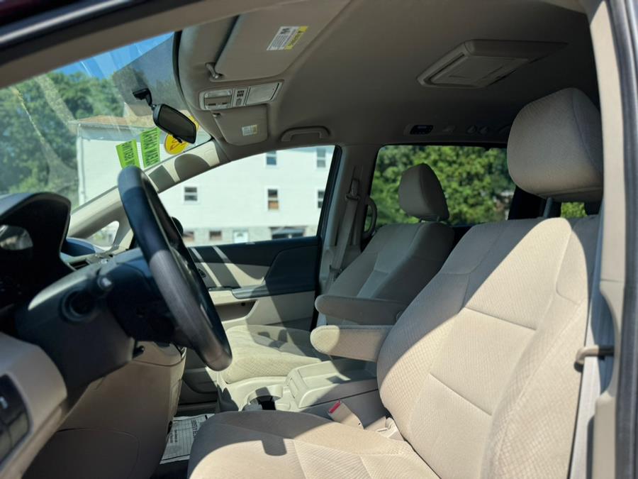 2016 Honda Odyssey 5dr SE, available for sale in Irvington, New Jersey | RT 603 Auto Mall. Irvington, New Jersey 2016 Honda Odyssey 5dr SE, available for sale in Irvington, New Jersey | RT 603 Auto Mall. Irvington, New Jersey