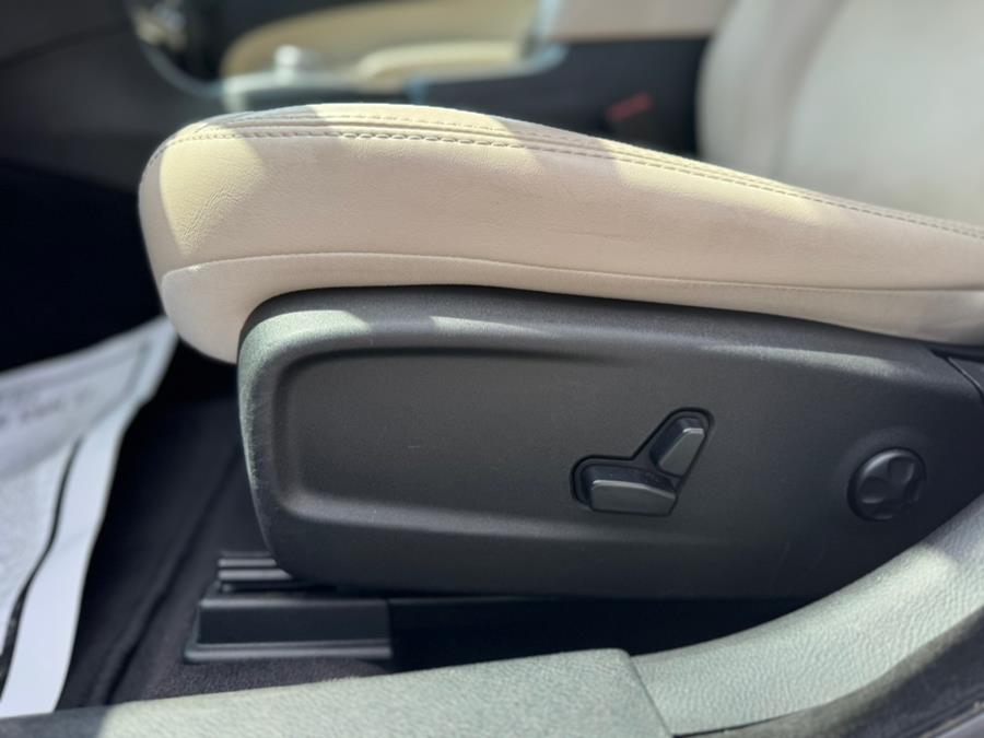 2016 Chrysler 300 4dr Sdn Limited AWD, available for sale in Irvington, New Jersey | RT 603 Auto Mall. Irvington, New Jersey 2016 Chrysler 300 4dr Sdn Limited AWD, available for sale in Irvington, New Jersey | RT 603 Auto Mall. Irvington, New Jersey