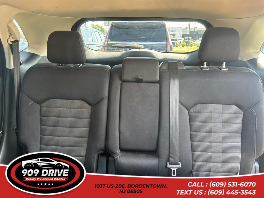 2017 Ford Edge SEL, available for sale in BORDENTOWN, New Jersey | 909 Drive. BORDENTOWN, New Jersey 2017 Ford Edge SEL, available for sale in BORDENTOWN, New Jersey | 909 Drive. BORDENTOWN, New Jersey