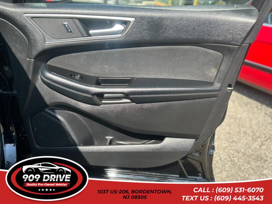 2017 Ford Edge SEL, available for sale in BORDENTOWN, New Jersey | 909 Drive. BORDENTOWN, New Jersey 2017 Ford Edge SEL, available for sale in BORDENTOWN, New Jersey | 909 Drive. BORDENTOWN, New Jersey