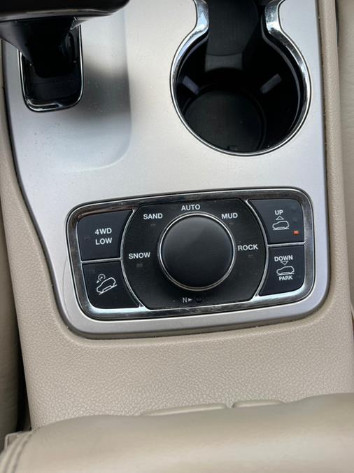 2015 Jeep Grand Cherokee 4WD 4dr Overland, available for sale in Berlin, Connecticut | Auto Drive Sales & Service. Berlin, Connecticut 2015 Jeep Grand Cherokee 4WD 4dr Overland, available for sale in Berlin, Connecticut | Auto Drive Sales & Service. Berlin, Connecticut