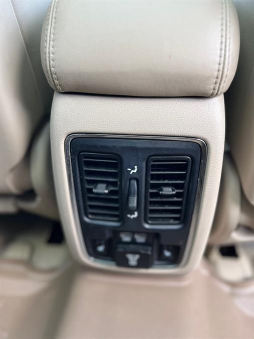 2015 Jeep Grand Cherokee 4WD 4dr Overland, available for sale in Berlin, Connecticut | Auto Drive Sales & Service. Berlin, Connecticut 2015 Jeep Grand Cherokee 4WD 4dr Overland, available for sale in Berlin, Connecticut | Auto Drive Sales & Service. Berlin, Connecticut