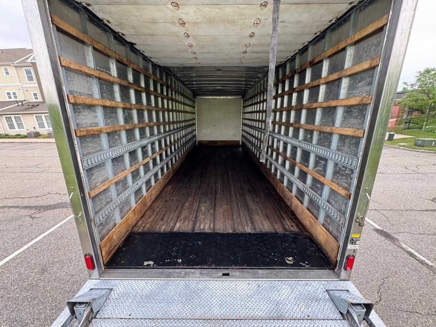 2019 Hino 268A 26 FT MICKEY BOX MAXON LIFTGATE NON CDL, available for sale in Paterson, New Jersey | Speedway Commercial Motors LLC. Paterson, New Jersey 2019 Hino 268A 26 FT MICKEY BOX MAXON LIFTGATE NON CDL, available for sale in Paterson, New Jersey | Speedway Commercial Motors LLC. Paterson, New Jersey
