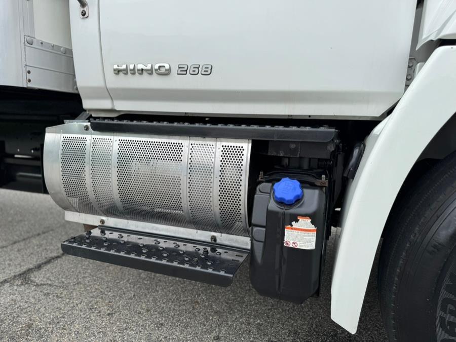 2019 Hino 268A 26 FT MICKEY BOX MAXON LIFTGATE NON CDL, available for sale in Paterson, New Jersey | Speedway Commercial Motors LLC. Paterson, New Jersey 2019 Hino 268A 26 FT MICKEY BOX MAXON LIFTGATE NON CDL, available for sale in Paterson, New Jersey | Speedway Commercial Motors LLC. Paterson, New Jersey
