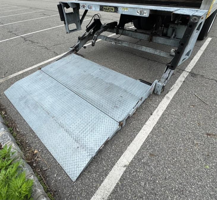 2019 Hino 268A 26 FT MICKEY BOX MAXON LIFTGATE NON CDL, available for sale in Paterson, New Jersey | Speedway Commercial Motors LLC. Paterson, New Jersey 2019 Hino 268A 26 FT MICKEY BOX MAXON LIFTGATE NON CDL, available for sale in Paterson, New Jersey | Speedway Commercial Motors LLC. Paterson, New Jersey