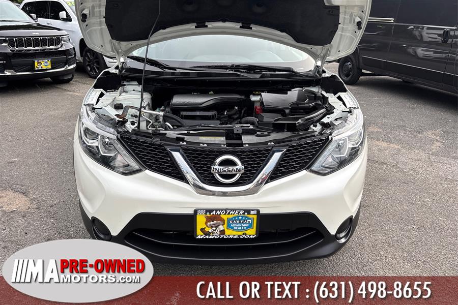 2017 Nissan Rogue Sport AWD SL, available for sale in Huntington Station, New York | M & A Motors. Huntington Station, New York 2017 Nissan Rogue Sport AWD SL, available for sale in Huntington Station, New York | M & A Motors. Huntington Station, New York
