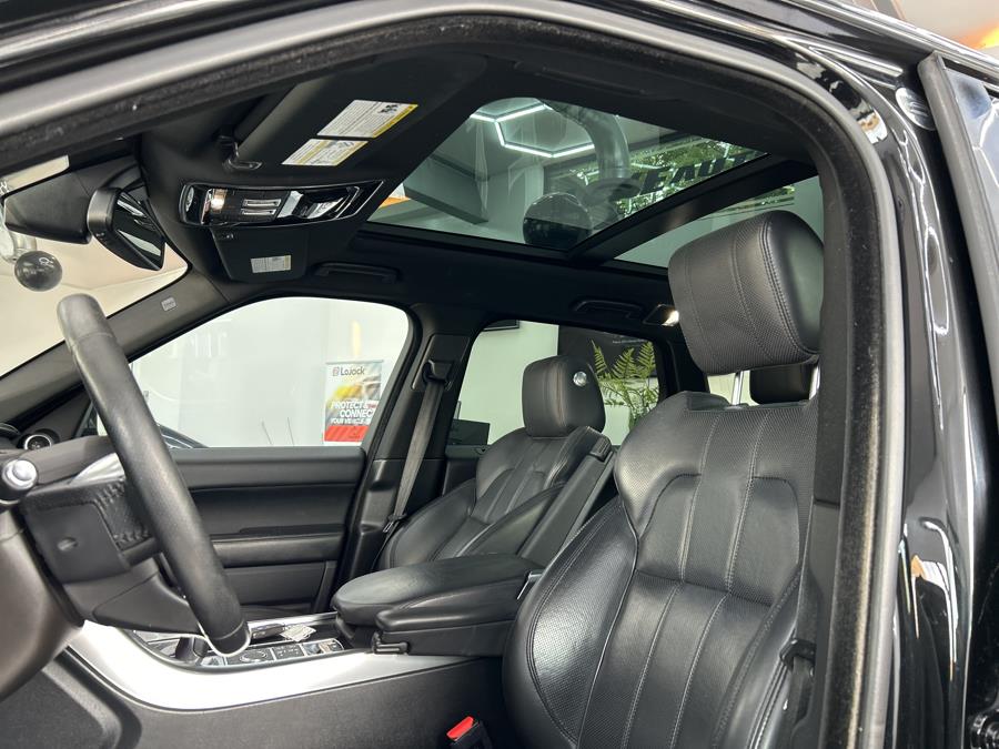2016 Land Rover Range Rover Sport 4WD 4dr V6 HSE, available for sale in Jersey City, New Jersey | Luxe Auto Galleria. Jersey City, New Jersey 2016 Land Rover Range Rover Sport 4WD 4dr V6 HSE, available for sale in Jersey City, New Jersey | Luxe Auto Galleria. Jersey City, New Jersey