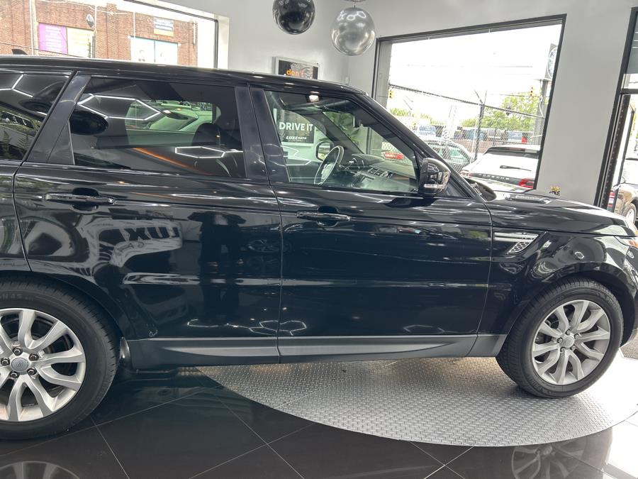 2016 Land Rover Range Rover Sport 4WD 4dr V6 HSE, available for sale in Jersey City, New Jersey | Luxe Auto Galleria. Jersey City, New Jersey 2016 Land Rover Range Rover Sport 4WD 4dr V6 HSE, available for sale in Jersey City, New Jersey | Luxe Auto Galleria. Jersey City, New Jersey
