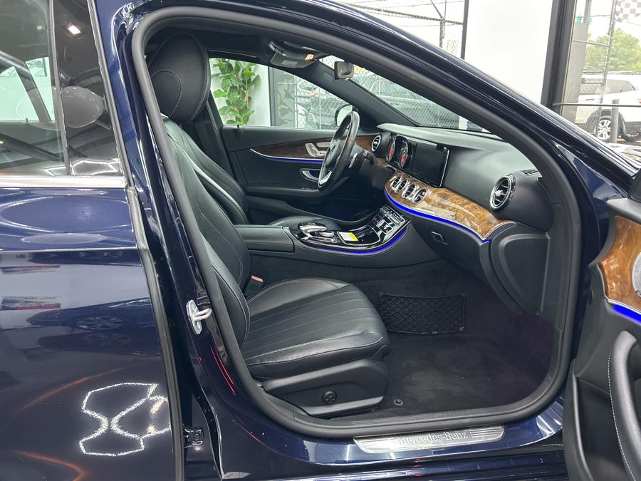 2017 Mercedes-Benz E-Class E 300 Luxury 4MATIC Sedan, available for sale in Jersey City, New Jersey | Luxe Auto Galleria. Jersey City, New Jersey 2017 Mercedes-Benz E-Class E 300 Luxury 4MATIC Sedan, available for sale in Jersey City, New Jersey | Luxe Auto Galleria. Jersey City, New Jersey