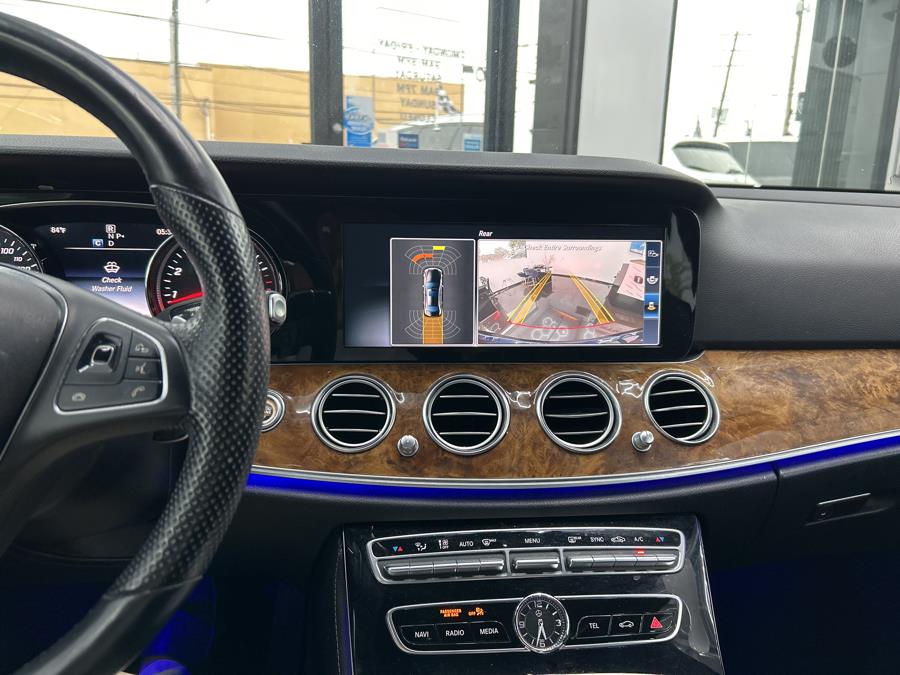 2017 Mercedes-Benz E-Class E 300 Luxury 4MATIC Sedan, available for sale in Jersey City, New Jersey | Luxe Auto Galleria. Jersey City, New Jersey 2017 Mercedes-Benz E-Class E 300 Luxury 4MATIC Sedan, available for sale in Jersey City, New Jersey | Luxe Auto Galleria. Jersey City, New Jersey