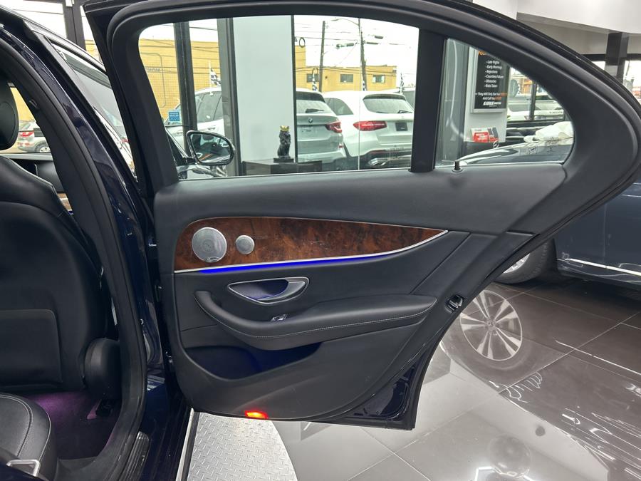 2017 Mercedes-Benz E-Class E 300 Luxury 4MATIC Sedan, available for sale in Jersey City, New Jersey | Luxe Auto Galleria. Jersey City, New Jersey 2017 Mercedes-Benz E-Class E 300 Luxury 4MATIC Sedan, available for sale in Jersey City, New Jersey | Luxe Auto Galleria. Jersey City, New Jersey