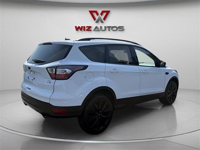 2017 Ford Escape SE, available for sale in Stratford, Connecticut | Wiz Leasing Inc. Stratford, Connecticut 2017 Ford Escape SE, available for sale in Stratford, Connecticut | Wiz Leasing Inc. Stratford, Connecticut