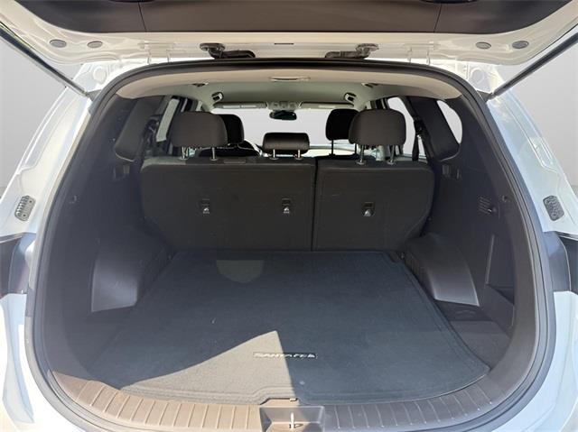 2019 Hyundai Santa Fe SE, available for sale in Stratford, Connecticut | Wiz Leasing Inc. Stratford, Connecticut 2019 Hyundai Santa Fe SE, available for sale in Stratford, Connecticut | Wiz Leasing Inc. Stratford, Connecticut