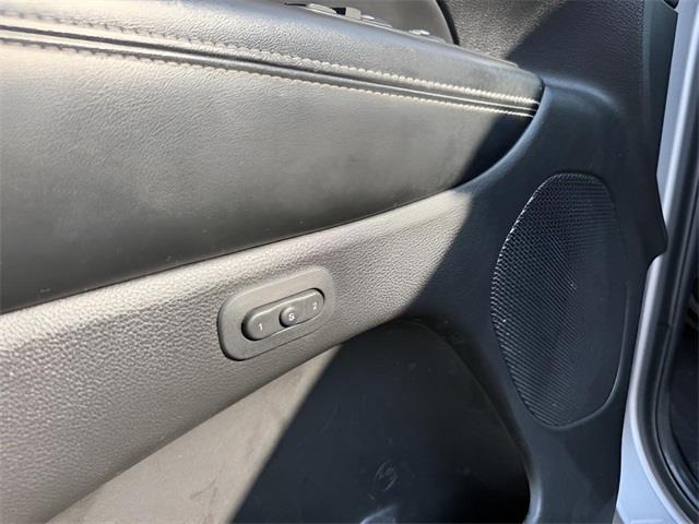 2017 Jeep Grand Cherokee Limited, available for sale in Stratford, Connecticut | Wiz Leasing Inc. Stratford, Connecticut 2017 Jeep Grand Cherokee Limited, available for sale in Stratford, Connecticut | Wiz Leasing Inc. Stratford, Connecticut