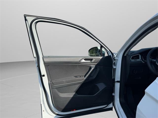 2020 Volkswagen Tiguan 2.0T S, available for sale in Stratford, Connecticut | Wiz Leasing Inc. Stratford, Connecticut 2020 Volkswagen Tiguan 2.0T S, available for sale in Stratford, Connecticut | Wiz Leasing Inc. Stratford, Connecticut