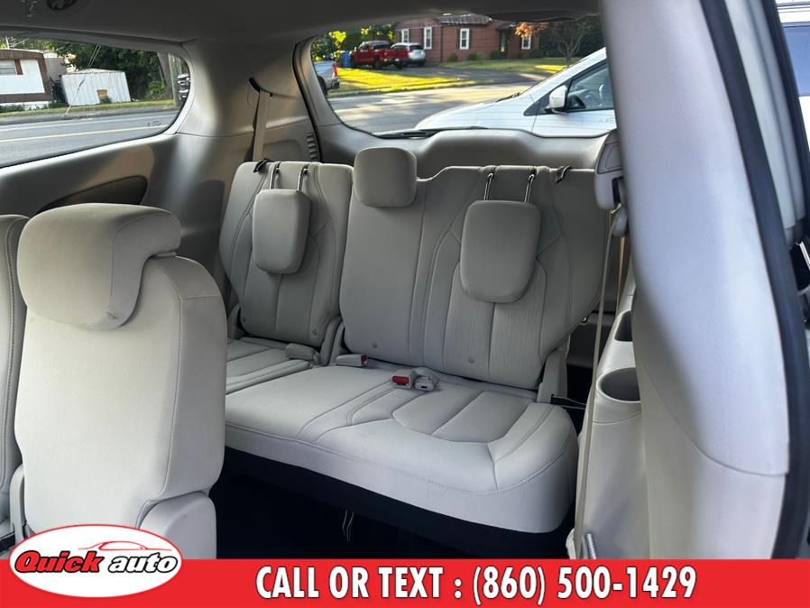 2017 Chrysler Pacifica LX FWD, available for sale in Bristol, Connecticut | Quick Auto LLC. Bristol, Connecticut 2017 Chrysler Pacifica LX FWD, available for sale in Bristol, Connecticut | Quick Auto LLC. Bristol, Connecticut