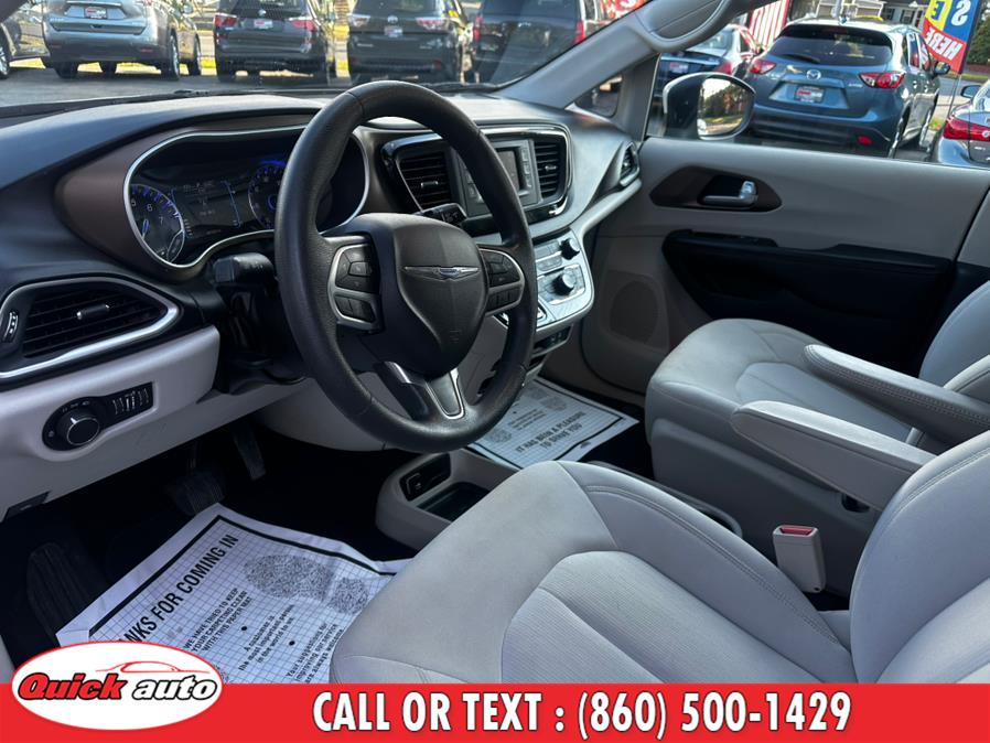 2017 Chrysler Pacifica LX FWD, available for sale in Bristol, Connecticut | Quick Auto LLC. Bristol, Connecticut 2017 Chrysler Pacifica LX FWD, available for sale in Bristol, Connecticut | Quick Auto LLC. Bristol, Connecticut
