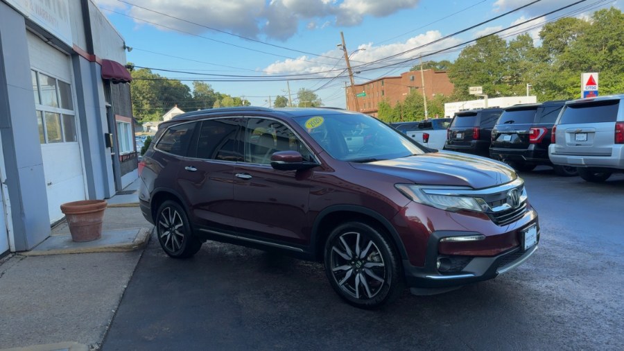 2020 Honda Pilot Touring 7-Passenger AWD, available for sale in Waterbury, Connecticut | West End Automotive Center. Waterbury, Connecticut 2020 Honda Pilot Touring 7-Passenger AWD, available for sale in Waterbury, Connecticut | West End Automotive Center. Waterbury, Connecticut