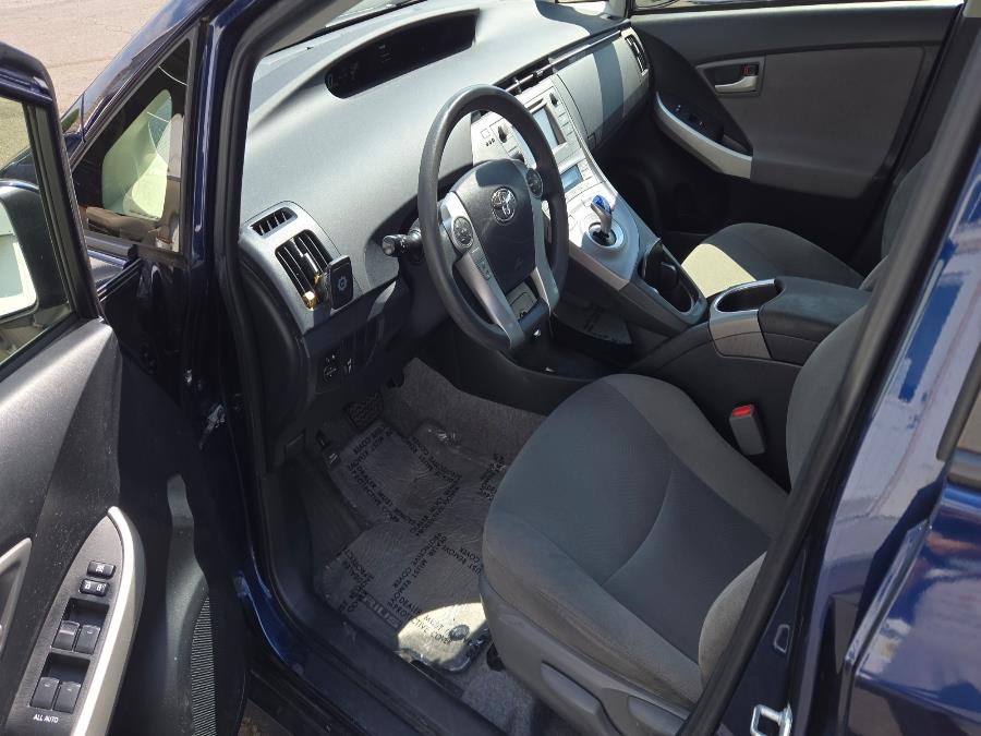 2015 Toyota Prius 5dr HB One (Natl), available for sale in West Haven, Connecticut | Uzun Auto. West Haven, Connecticut 2015 Toyota Prius 5dr HB One (Natl), available for sale in West Haven, Connecticut | Uzun Auto. West Haven, Connecticut