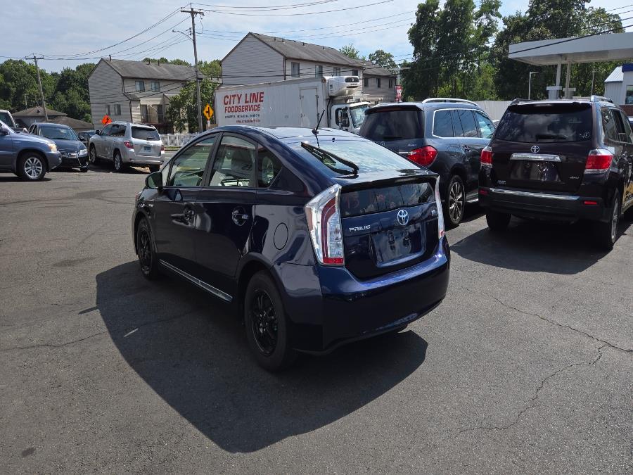 2015 Toyota Prius 5dr HB One (Natl), available for sale in West Haven, Connecticut | Uzun Auto. West Haven, Connecticut 2015 Toyota Prius 5dr HB One (Natl), available for sale in West Haven, Connecticut | Uzun Auto. West Haven, Connecticut