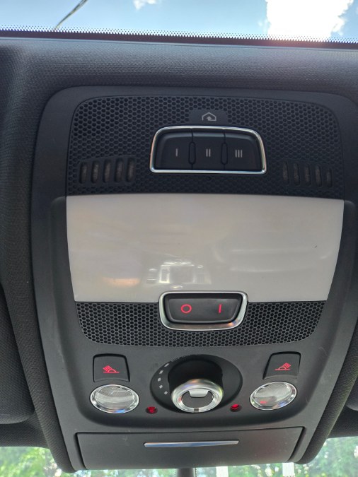 2013 Audi S4 4dr Sdn S Tronic Premium Plus, available for sale in Bristol, Connecticut | Dealmax Motors LLC. Bristol, Connecticut 2013 Audi S4 4dr Sdn S Tronic Premium Plus, available for sale in Bristol, Connecticut | Dealmax Motors LLC. Bristol, Connecticut