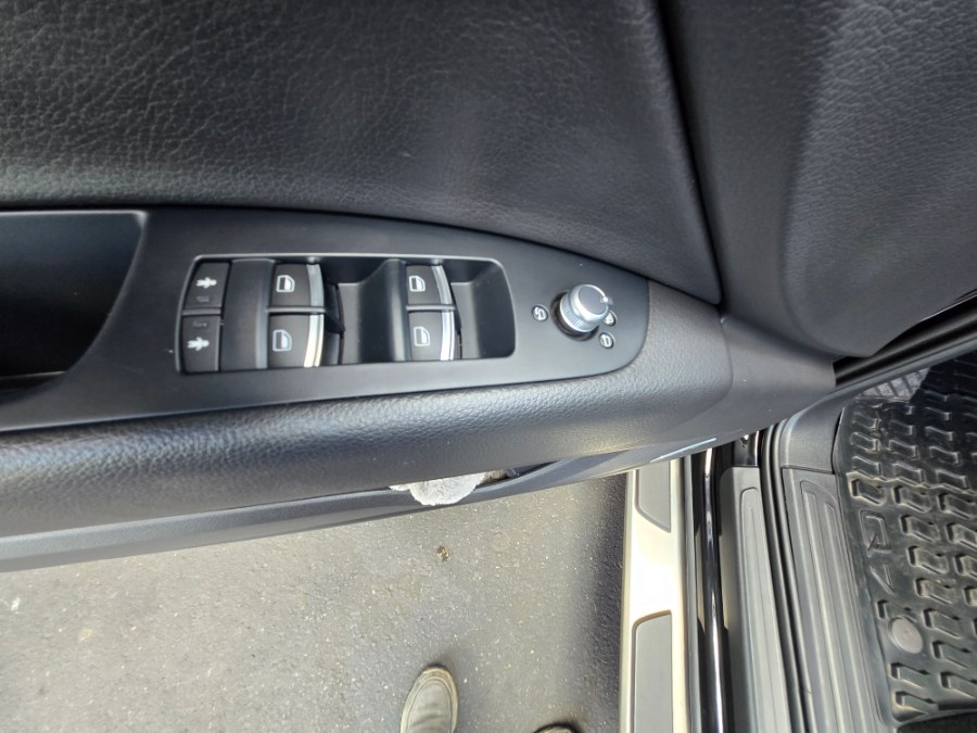 2015 Audi Q7 quattro 4dr 3.0L TDI Premium Plus, available for sale in Bristol, Connecticut | Dealmax Motors LLC. Bristol, Connecticut 2015 Audi Q7 quattro 4dr 3.0L TDI Premium Plus, available for sale in Bristol, Connecticut | Dealmax Motors LLC. Bristol, Connecticut
