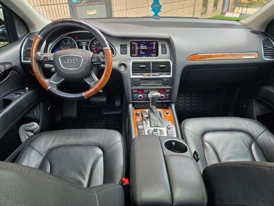2015 Audi Q7 quattro 4dr 3.0L TDI Premium Plus, available for sale in Bristol, Connecticut | Dealmax Motors LLC. Bristol, Connecticut 2015 Audi Q7 quattro 4dr 3.0L TDI Premium Plus, available for sale in Bristol, Connecticut | Dealmax Motors LLC. Bristol, Connecticut
