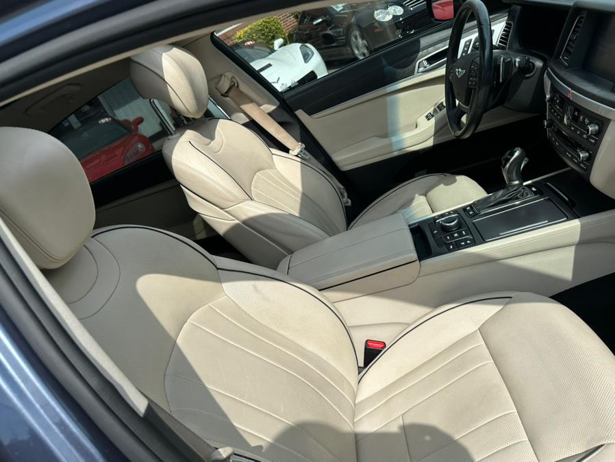 2015 Hyundai Genesis 4dr Sdn V6 3.8L AWD, available for sale in South Windsor, Connecticut | Mike And Tony Auto Sales, Inc. South Windsor, Connecticut 2015 Hyundai Genesis 4dr Sdn V6 3.8L AWD, available for sale in South Windsor, Connecticut | Mike And Tony Auto Sales, Inc. South Windsor, Connecticut